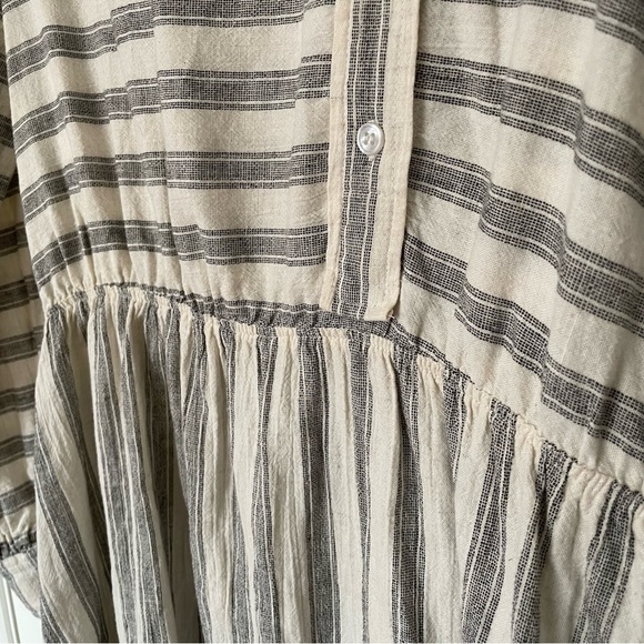 Linen high neck dress. Built By Wendy 2010 - Picture 11 of 12